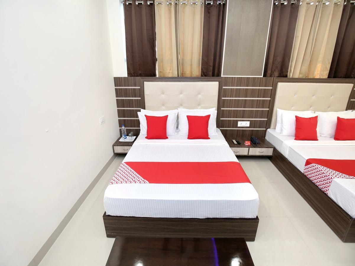 Oyo 12354 Hotel Sangreela Amritsar Eksteriør bilde