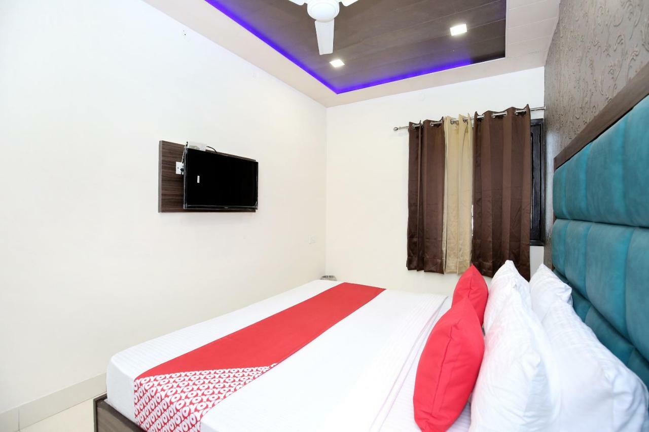 Oyo 12354 Hotel Sangreela Amritsar Eksteriør bilde